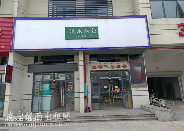 江南区五一路100平带阁楼临街一楼奶茶店转让